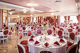 Grand Restaurant Brasov | Restaurant brasov | Sala de evenimente Brasov | Sala nunti Brasov | Organizari evenimente corporate Brasov