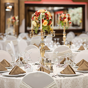 Grand Restaurant Brasov | Restaurant brasov | Sala de evenimente Brasov | Sala nunti Brasov | Organizari evenimente corporate Brasov