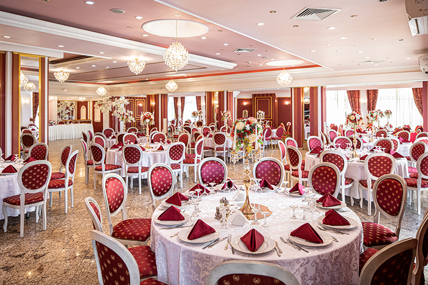 Grand Restaurant Brasov | Restaurant brasov | Sala de evenimente Brasov | Sala nunti Brasov | Organizari evenimente corporate Brasov