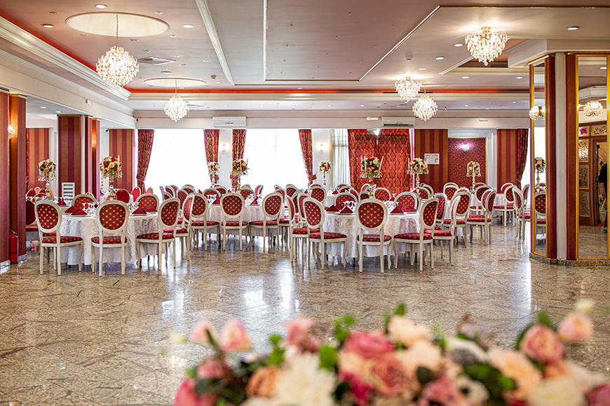 Grand Restaurant Brasov | Restaurant brasov | Sala de evenimente Brasov | Sala nunti Brasov | Organizari evenimente corporate Brasov