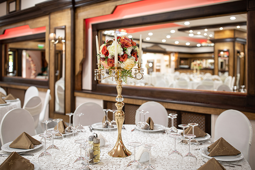 Grand Restaurant Brasov | Restaurant brasov | Sala de evenimente Brasov | Sala nunti Brasov | Organizari evenimente corporate Brasov